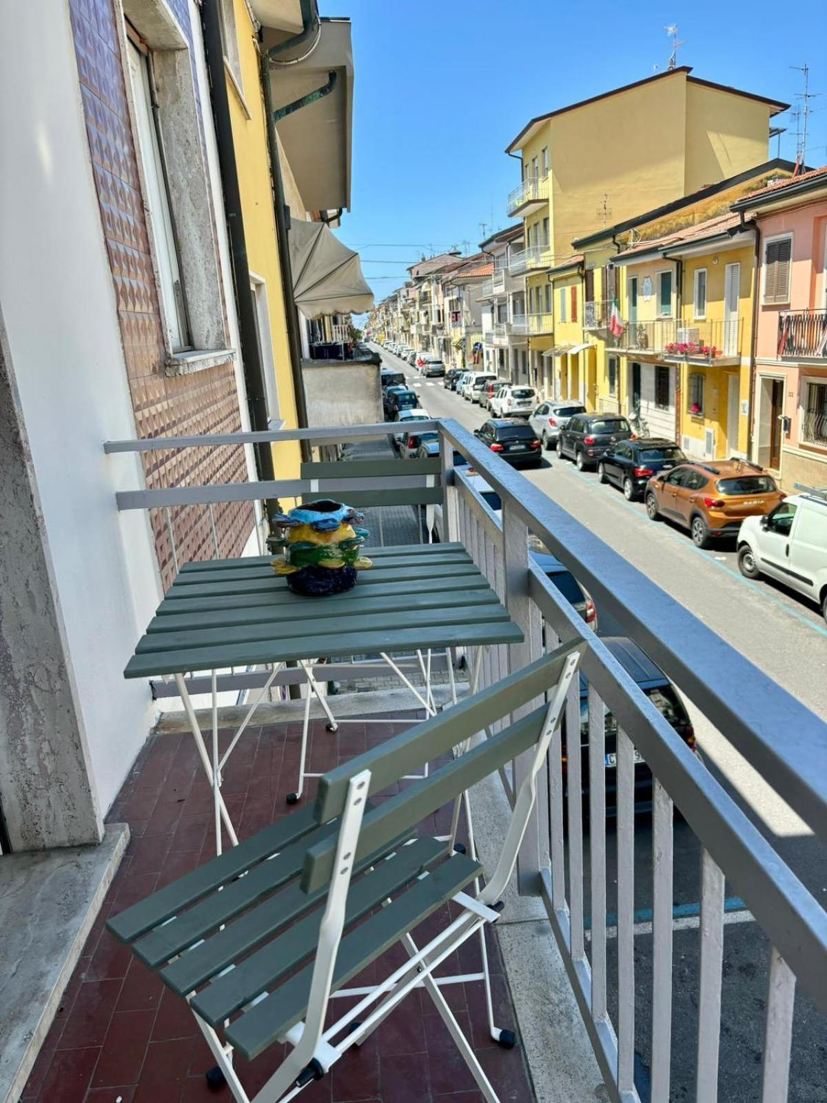 Апартаменты Sole E Mare - Виареджо Экстерьер фото